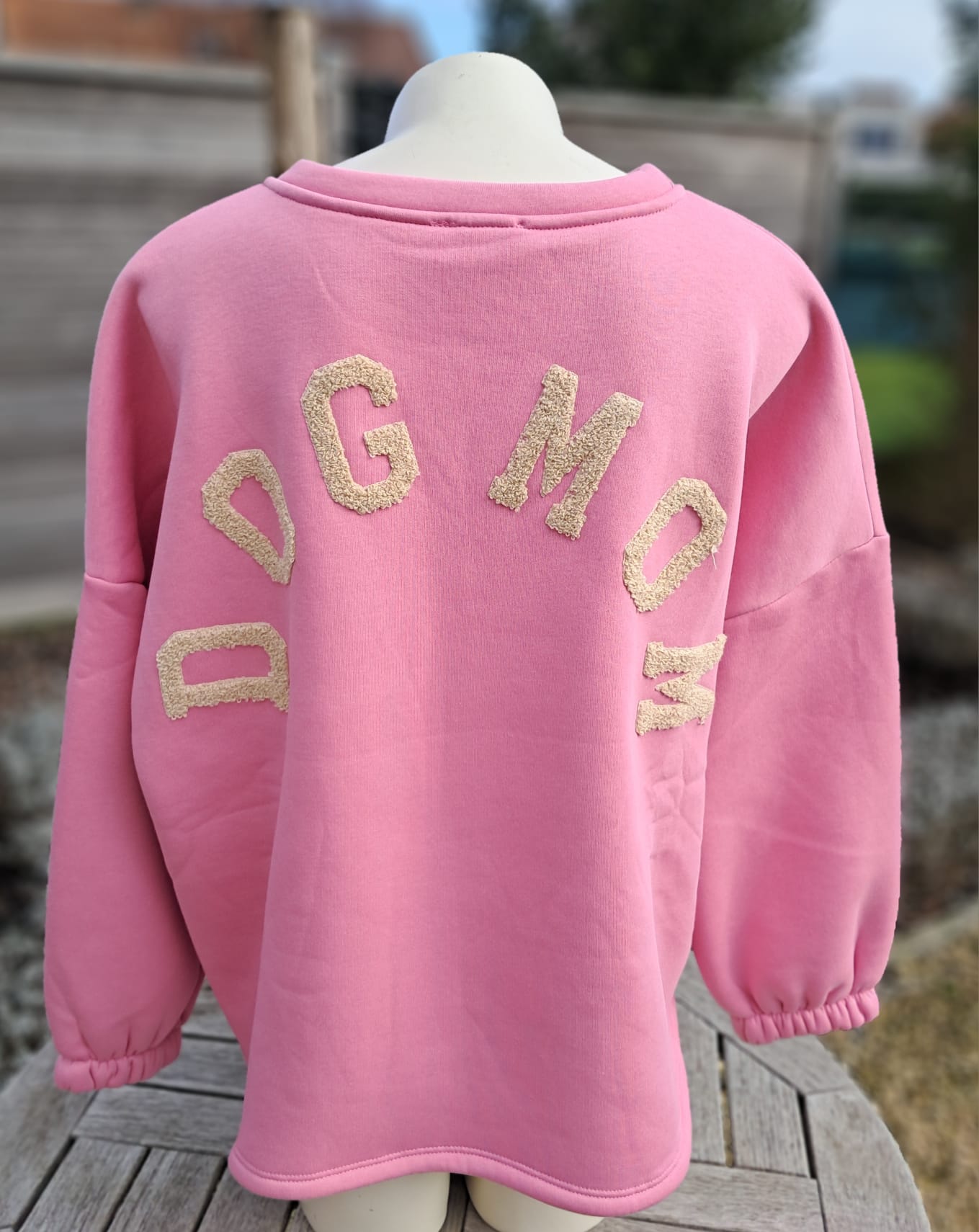 Pull DOGMOM roos-beige