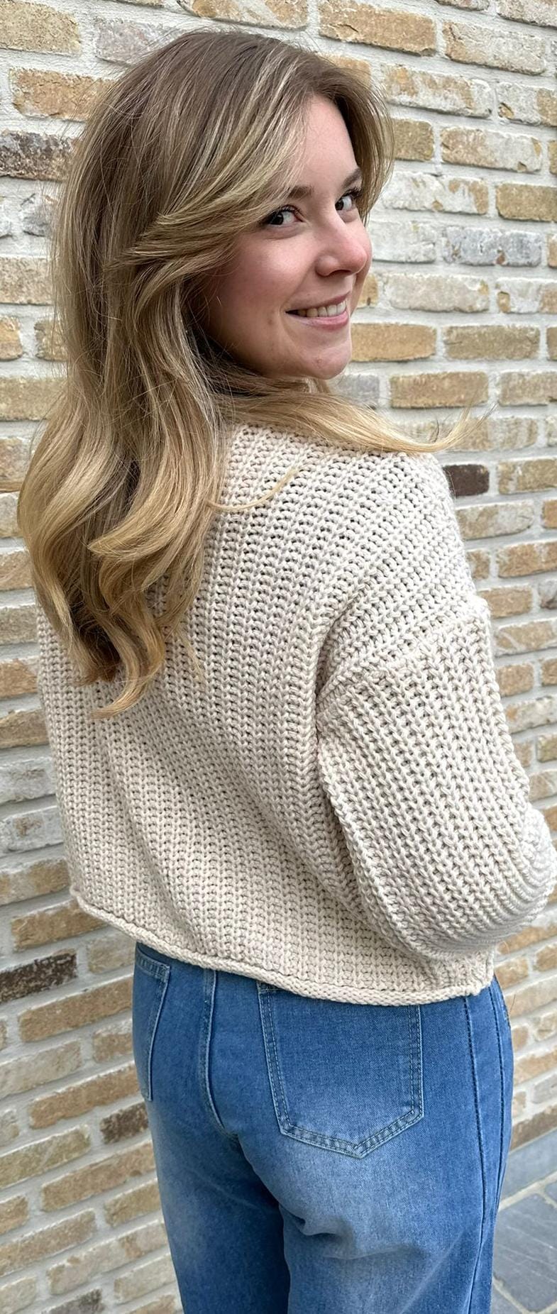 Grof gebreid gilet lange mouw in bruin en ecru