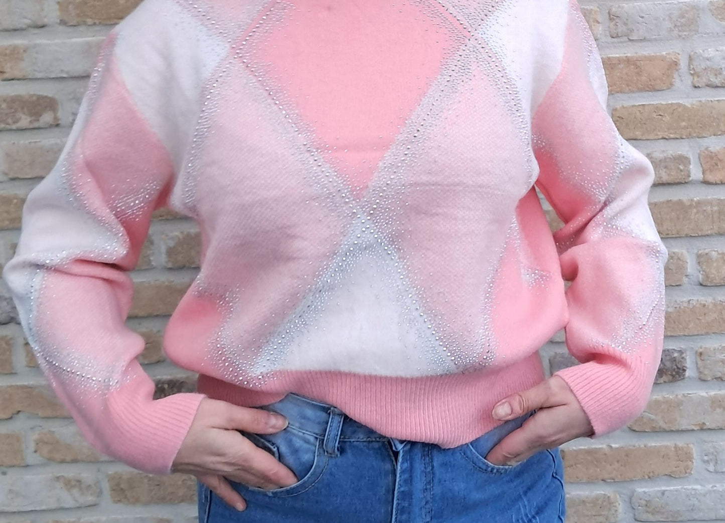 zachte pull Caro met ruitmotief en strass-steentjes Terra de Siena