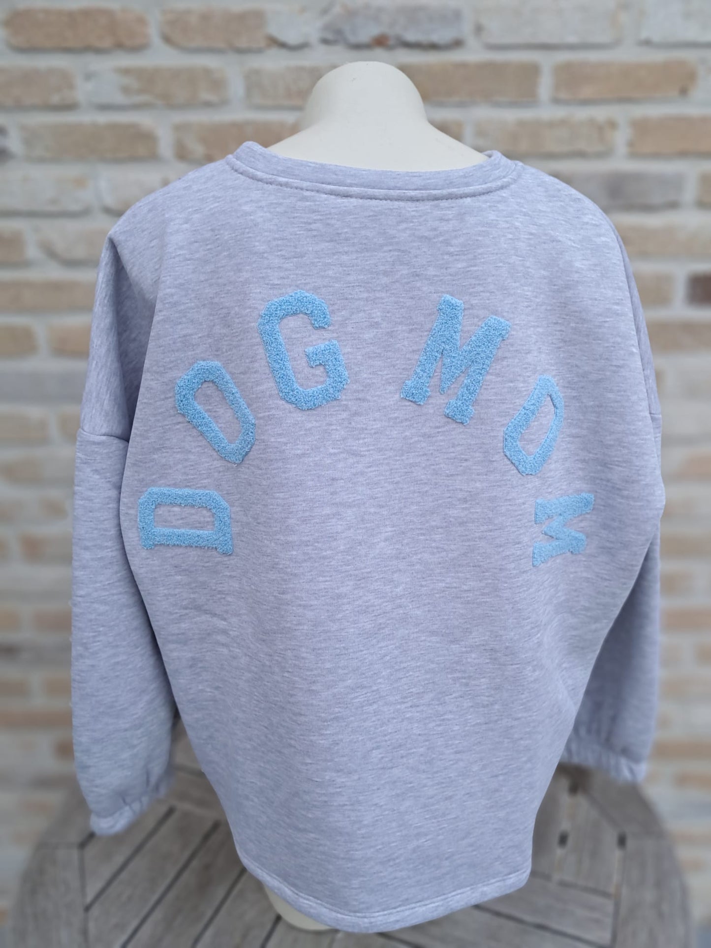 Pull DOGMOM grijs-lichtblauw