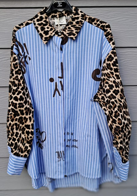 Gestreepte blouse met luipaardprint op kraag, schouder en mouwen