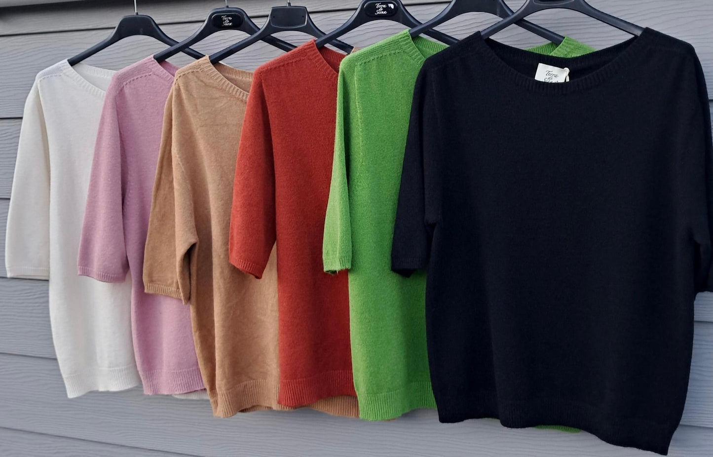 Fijn truitje in 6 verschillende kleuren - Terra Di Siena