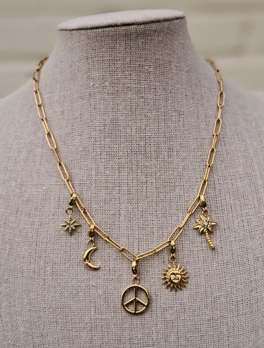 Bedelketting met 5 bedeltjes