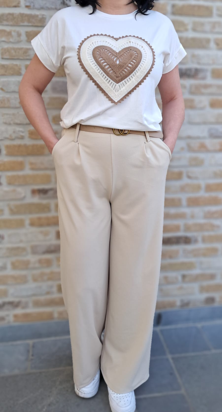 Mooie broek met elastische tailleband, valt breed    TU   Beige en donkerblauw   TdS