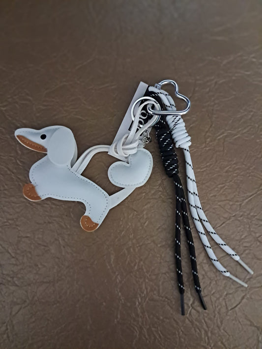 Bag charm wit hondje met hart