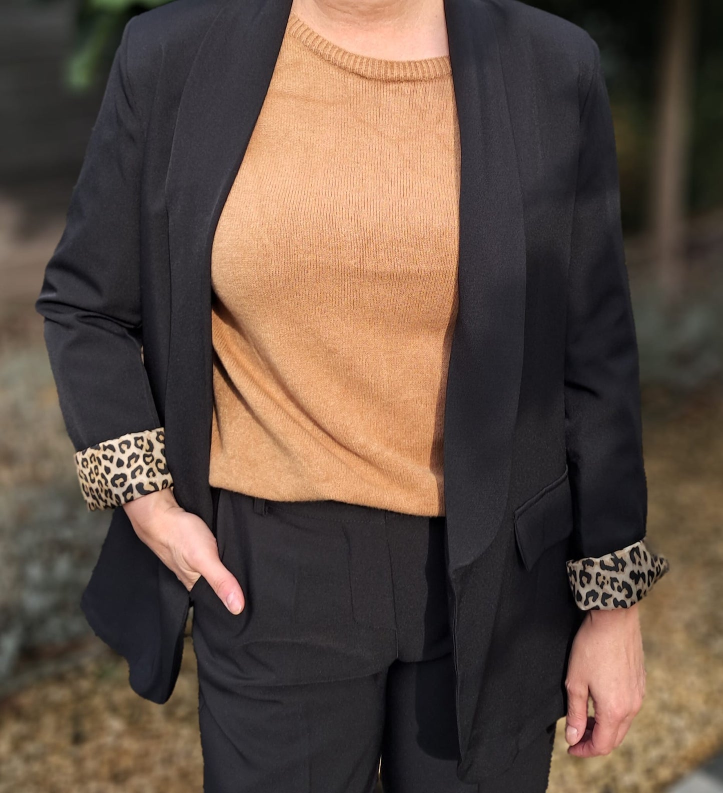 Zwarte blazer met voering in tijgerprint