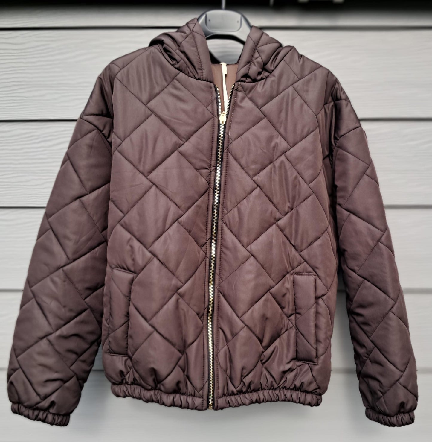 Tussenseizoensjasje met kap en steekzakken, in 2 kleuren