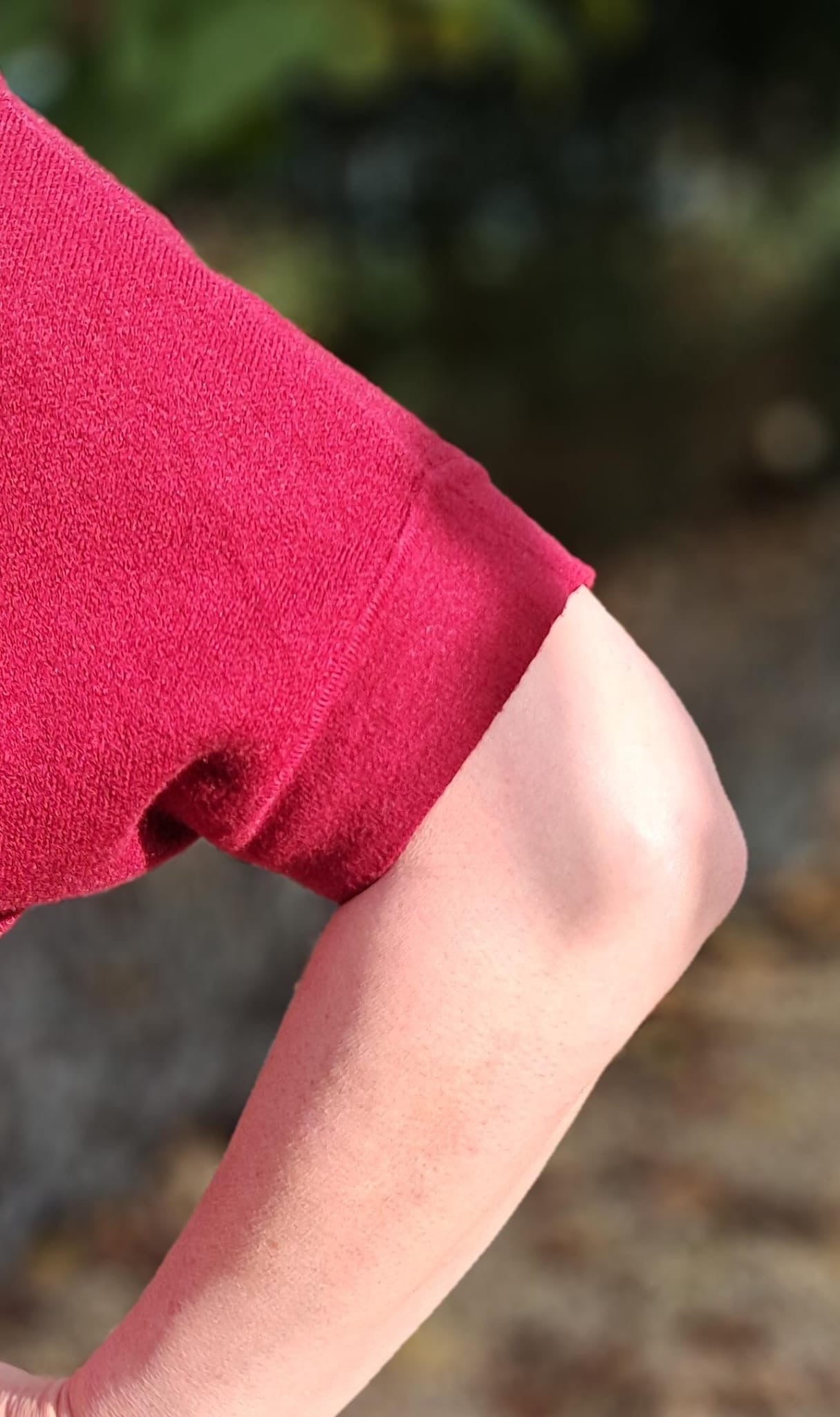 Gebreid kleedje met riem als mooi accent, in 2 kleuren (TU)