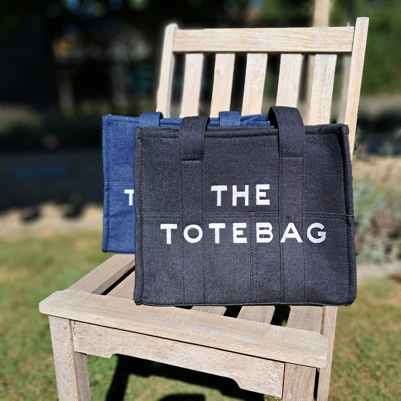 Tote bag in jeans of zwart